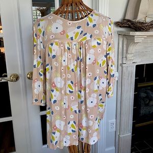 Boden Light Pink Floral 3/4 Sleeves Keyhole Top Womens Size 12